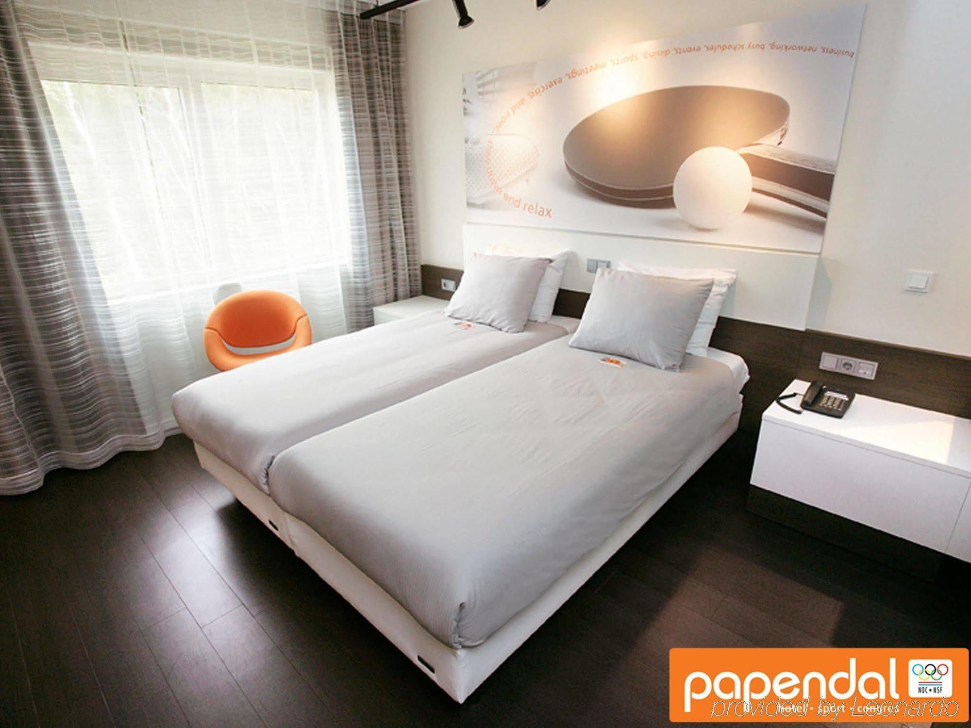 Hotel Papendal อาร์นเฮม ภายนอก รูปภาพ