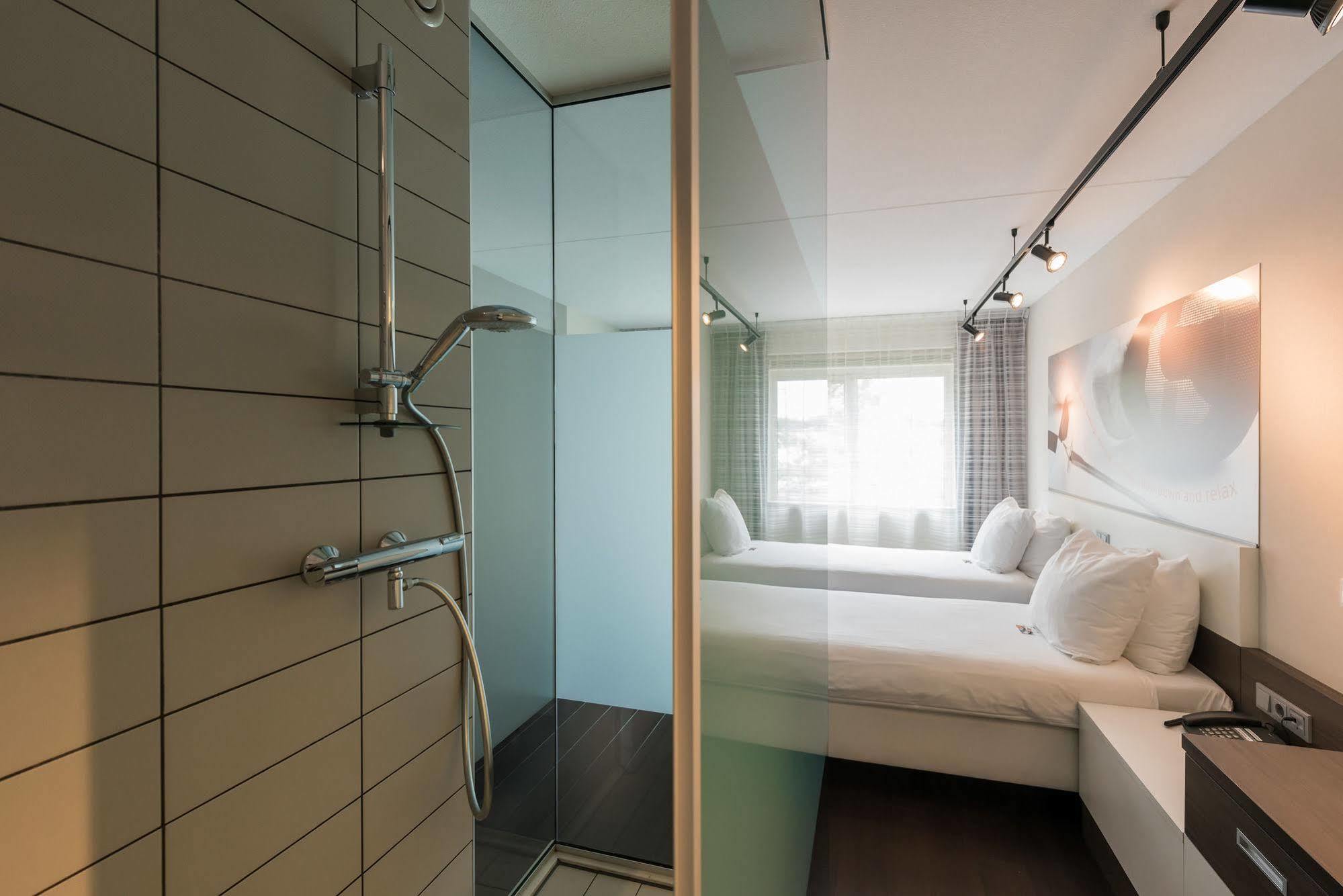 Hotel Papendal อาร์นเฮม ภายนอก รูปภาพ